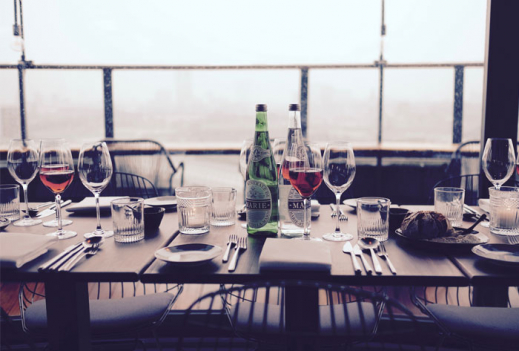 Dinnertable.jpg